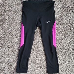 Nike capris